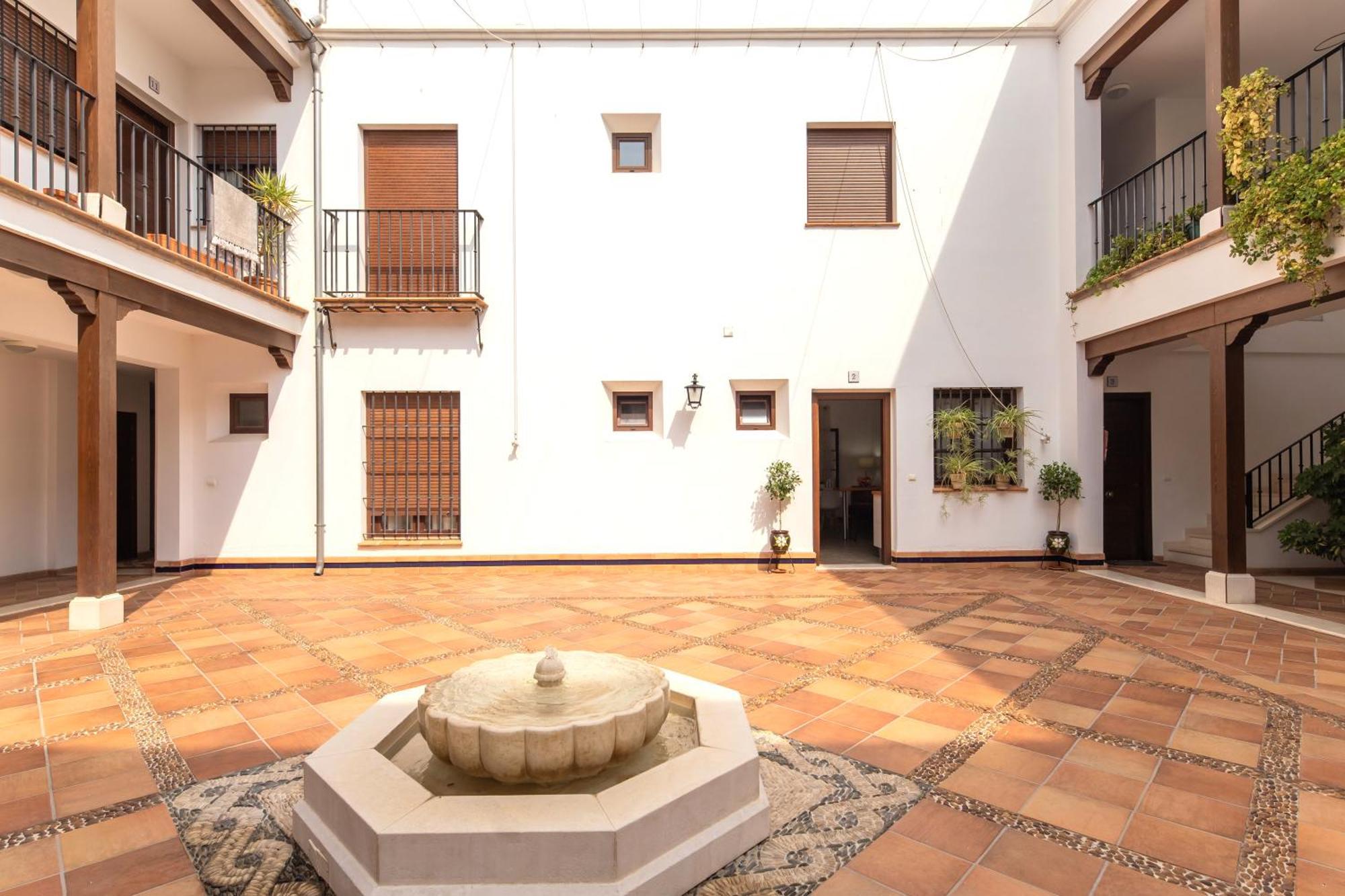 Apartamento El Museo Ecija Luaran gambar