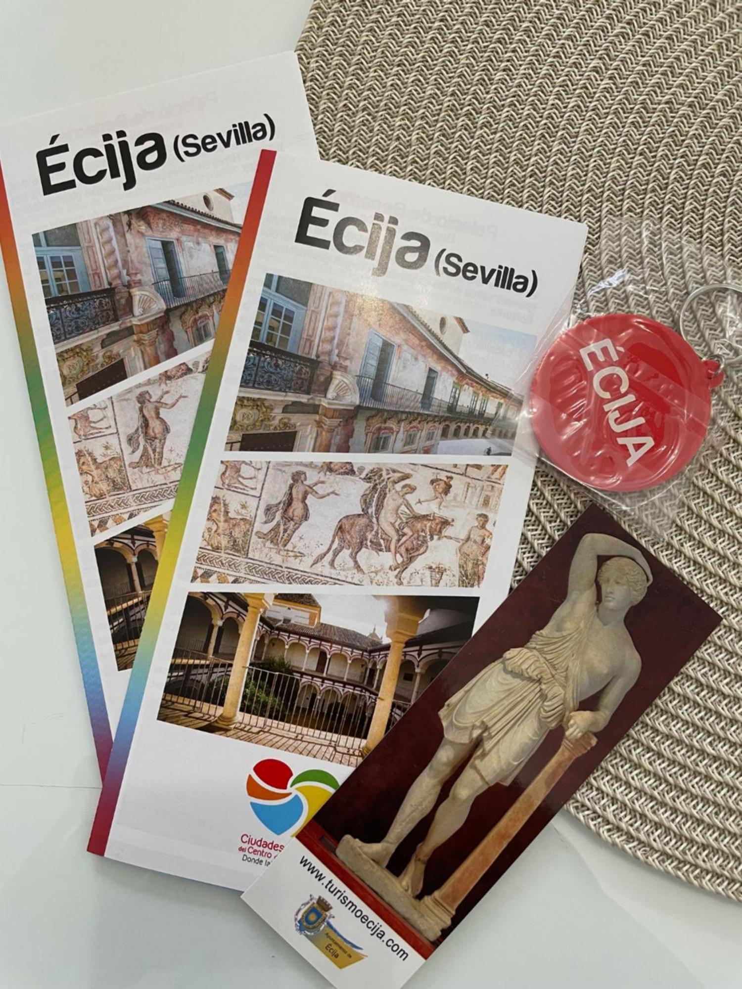Apartamento El Museo Ecija Luaran gambar