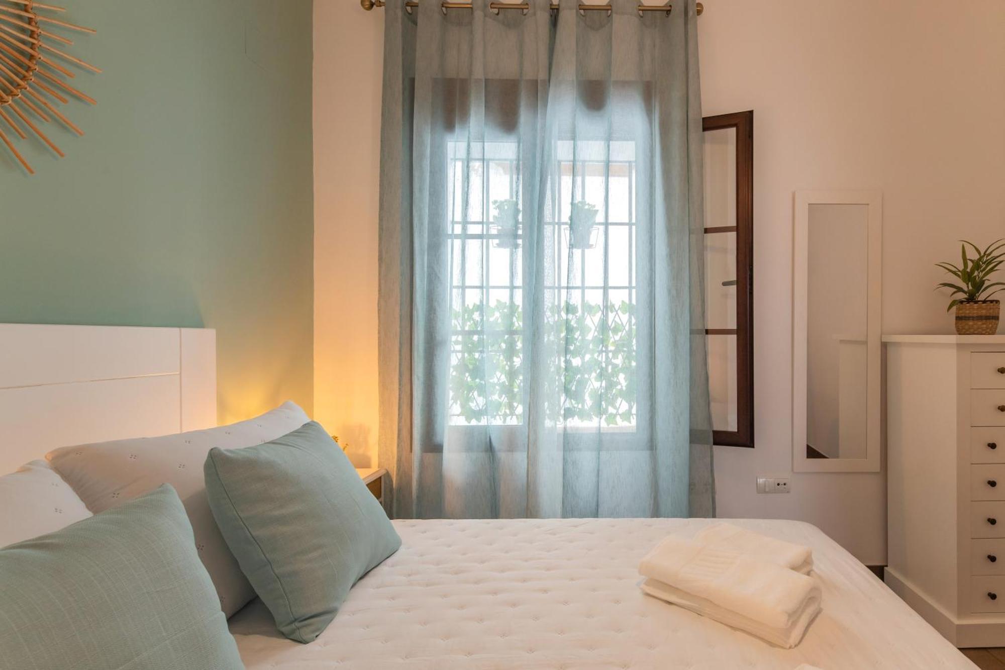 Apartamento El Museo Ecija Luaran gambar
