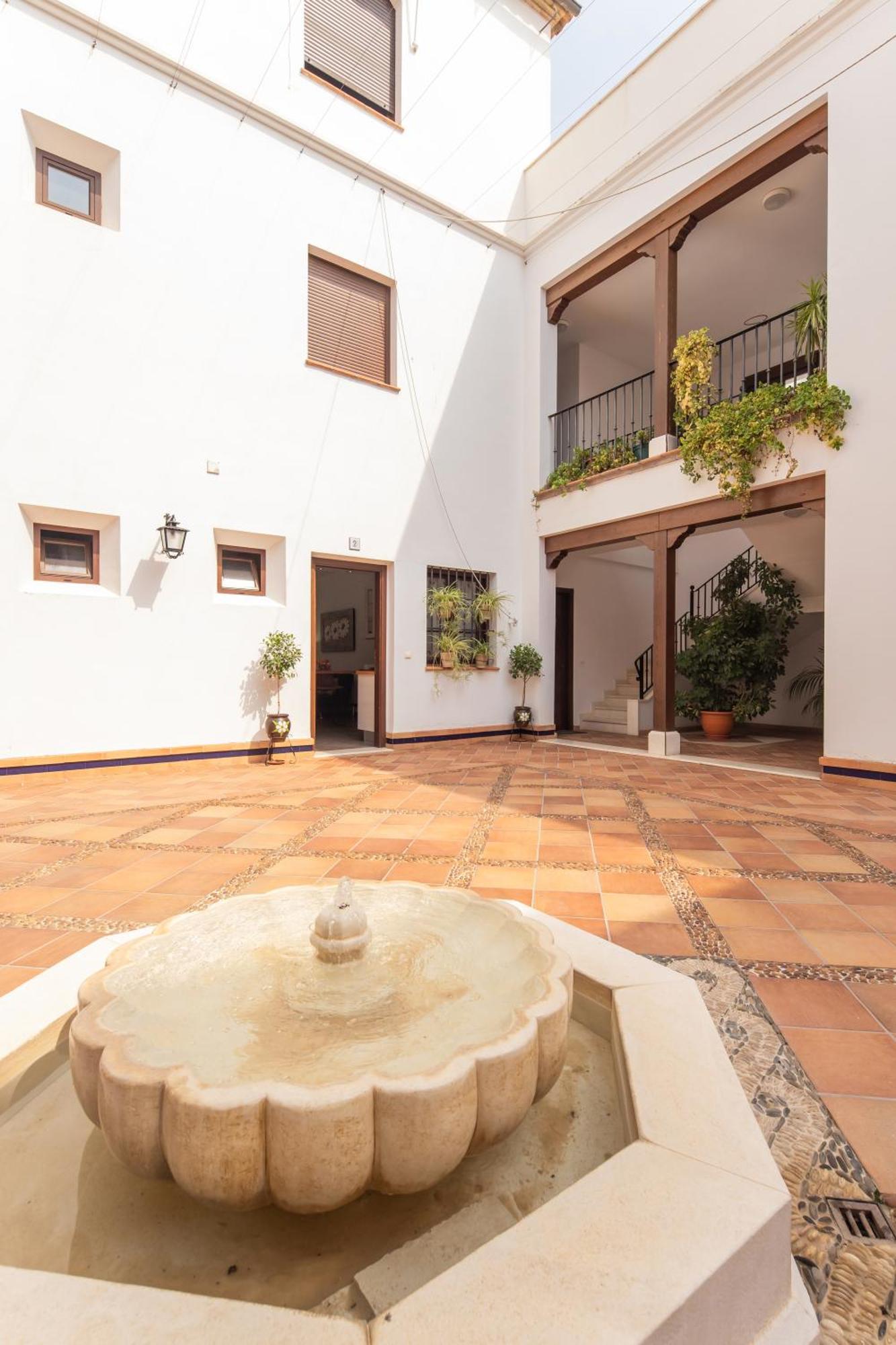 Apartamento El Museo Ecija Luaran gambar