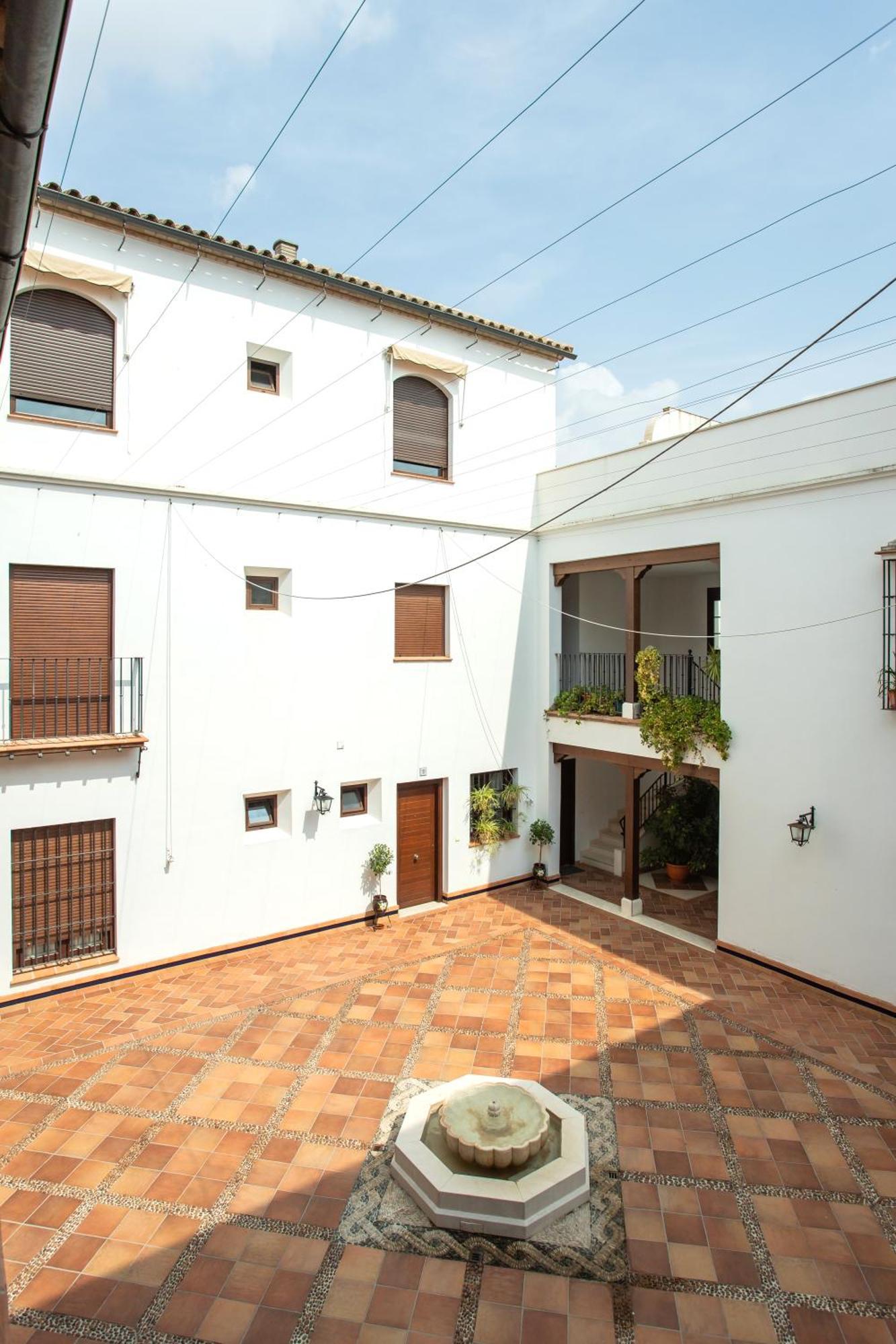 Apartamento El Museo Ecija Luaran gambar