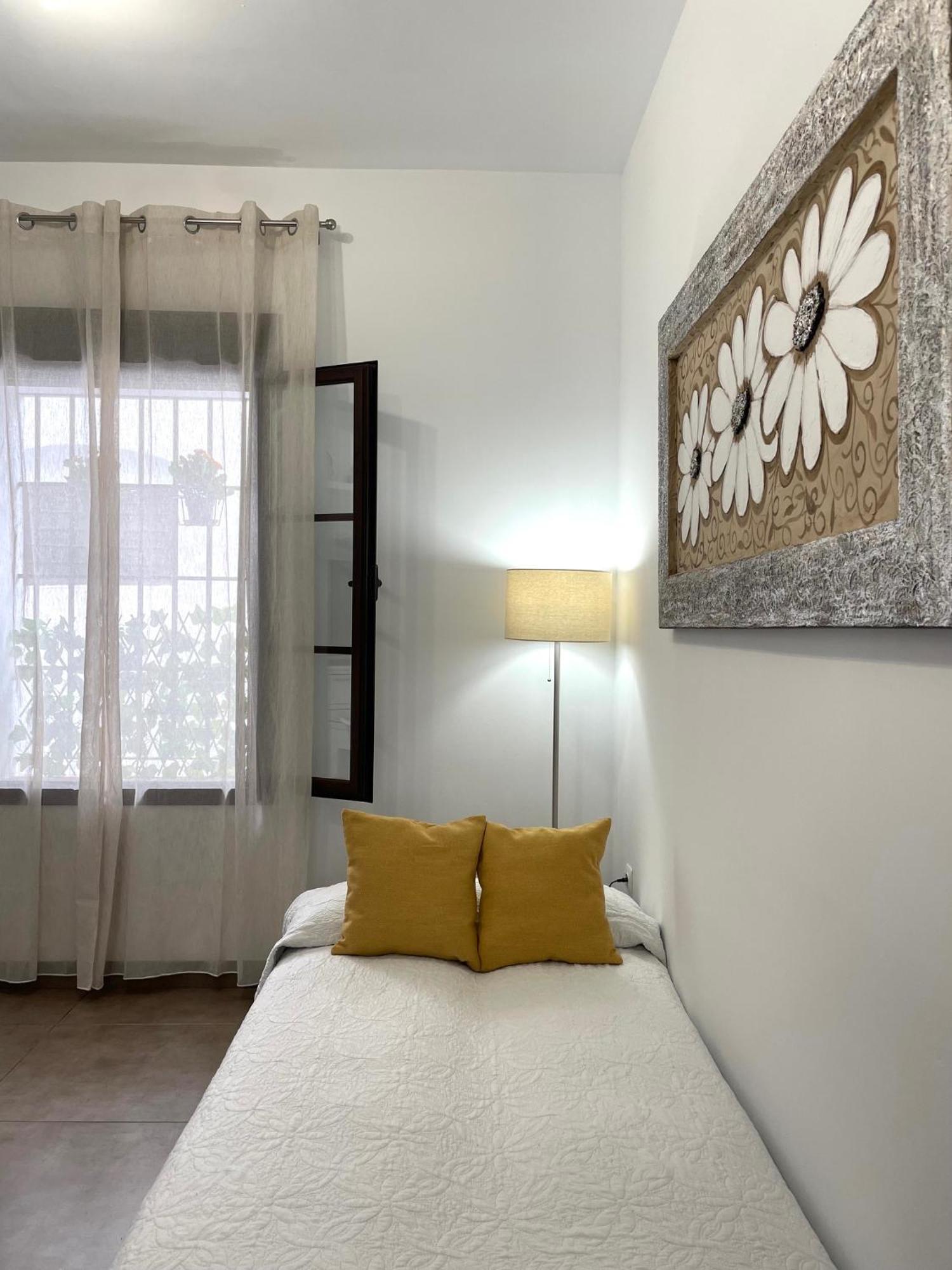 Apartamento El Museo Ecija Luaran gambar